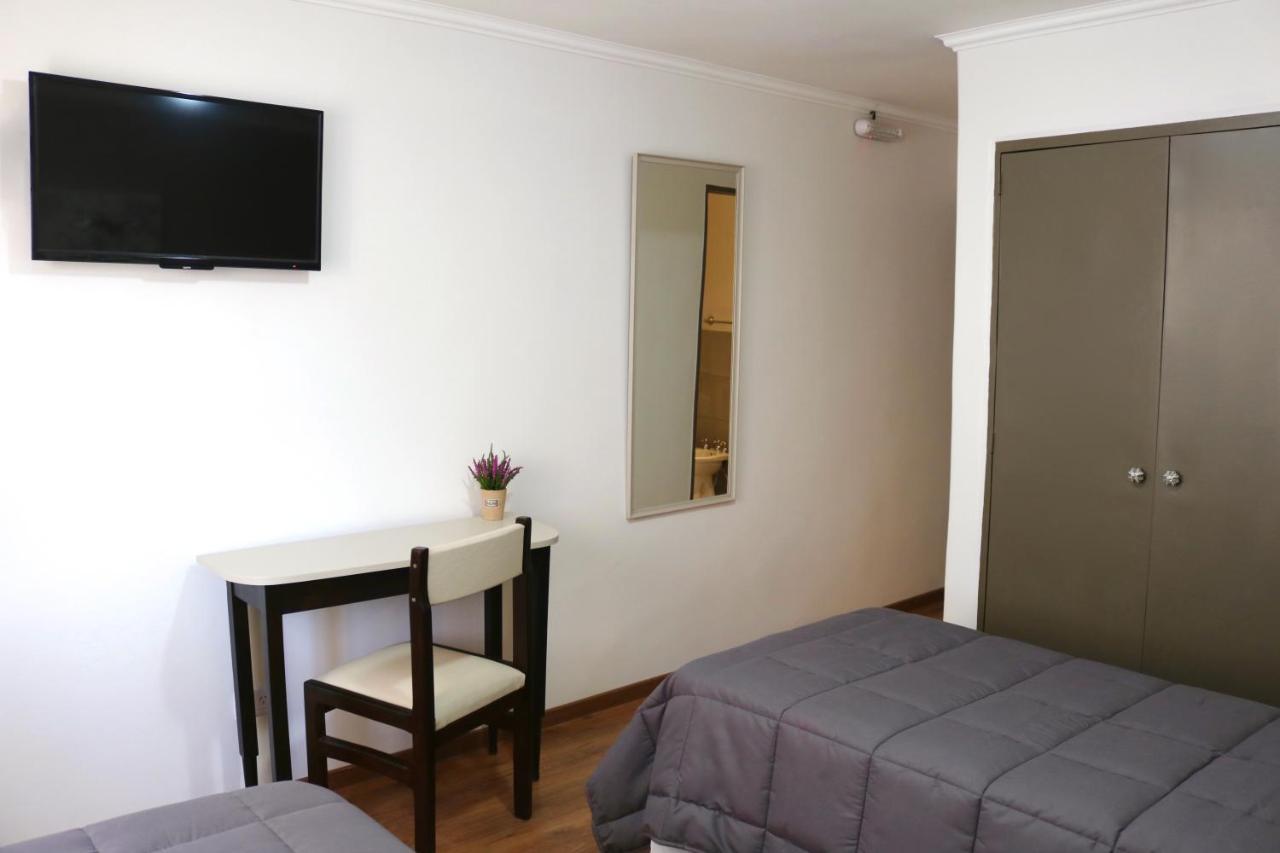 Hostal Malvinas Ushuaia Bagian luar foto