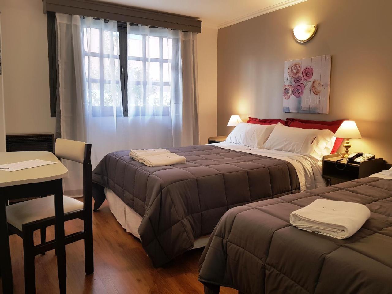 Hostal Malvinas Ushuaia Bagian luar foto